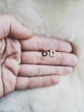 D Initial Studs