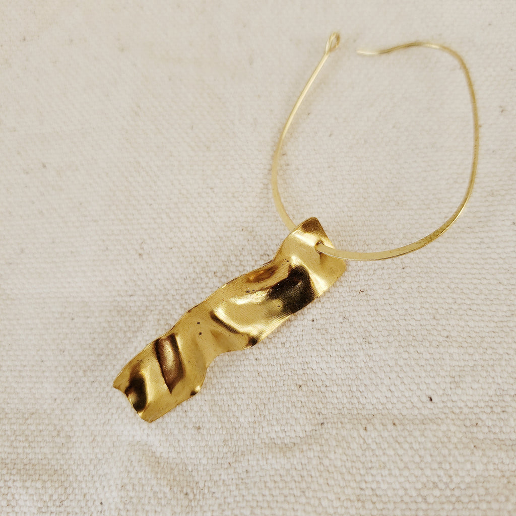 Wavy Rectangle Charm